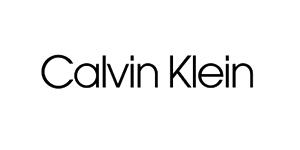 Calvin Klein，美国知名设计师品牌，曾经连续四度获得知名的服装奖项。旗下有三大品牌：Calvin Klein (CK 高级时装品牌)、CK Calvin Klein (CK 高级成衣品牌)、Calvin Klein Jeans (CK 牛仔品牌) 。另外，CK 还经营休闲装、袜子、内衣、睡衣、泳衣、香水、眼镜、家饰用品等。 